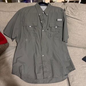 NWT Columbia PFG Omni shade short sleeve button down